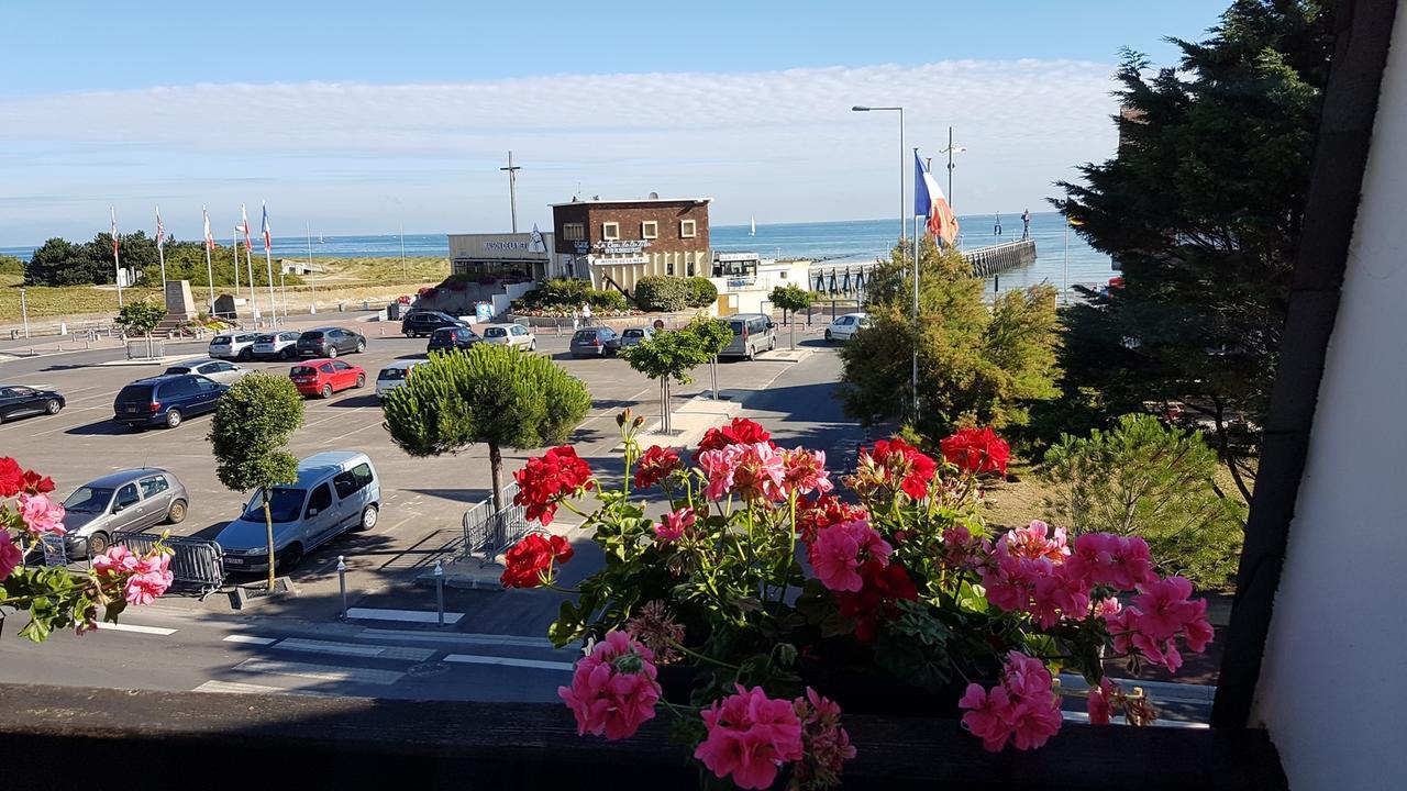 Hôtel de Paris Courseulles-sur-Mer Exterior foto